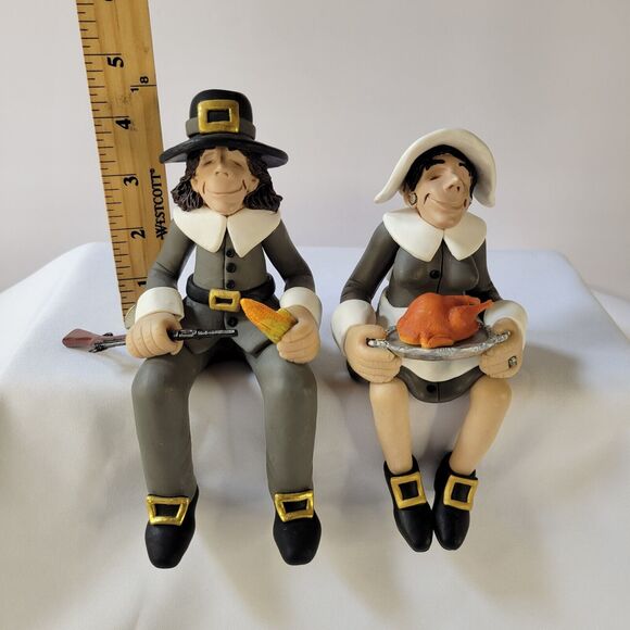Set 2 D Manning Thanksgiving Shelf Sitter Pilgrims Man Woman Rifle Clay Figures - Picture 11 of 14